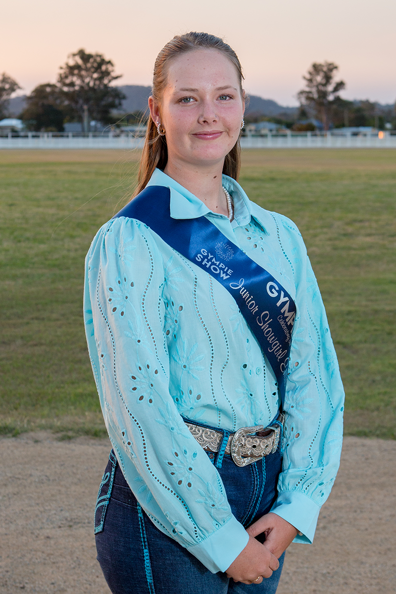 Paynton Rozynski- Junior Showgirl representing the Dairy Committee